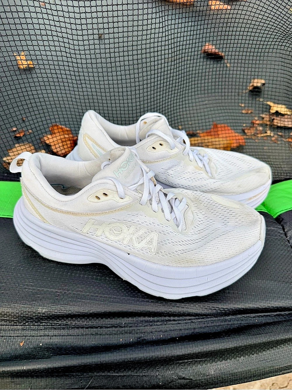 Hoka One Bondi 8 men’s White Athletic Shoes US 7D - Picture 2 of 7